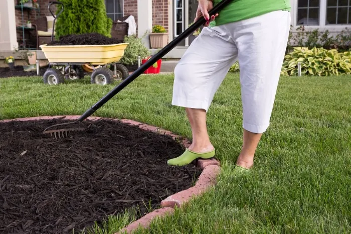 How long does mulch last in Fort Lauderdale, FL